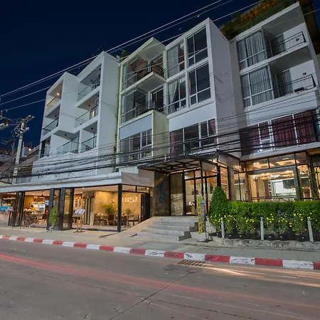Patong Signature Boutique Hotel-2